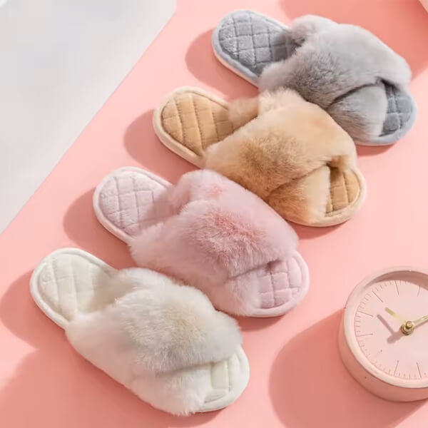 Slippers Manufacturer in China